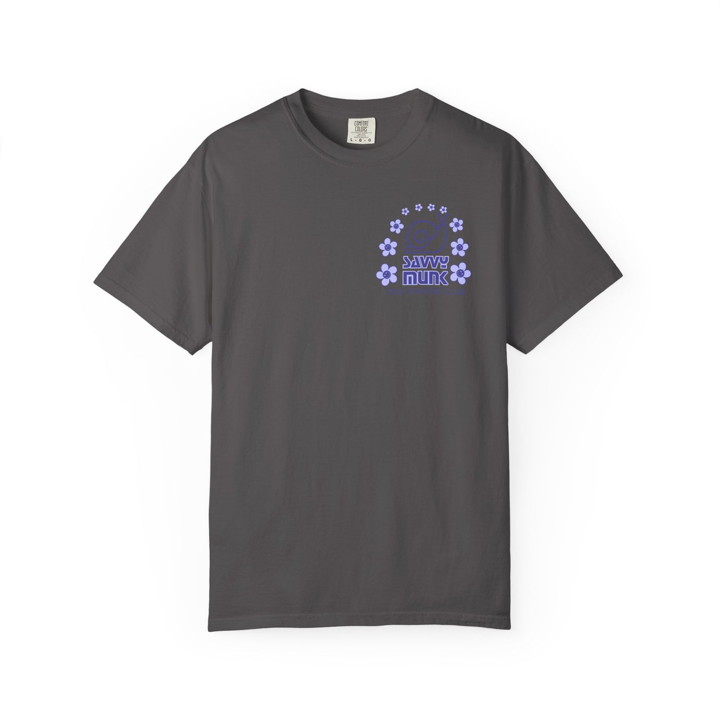 Savvy Munk - Otis under Flower Bow - Unisex T-Shirt