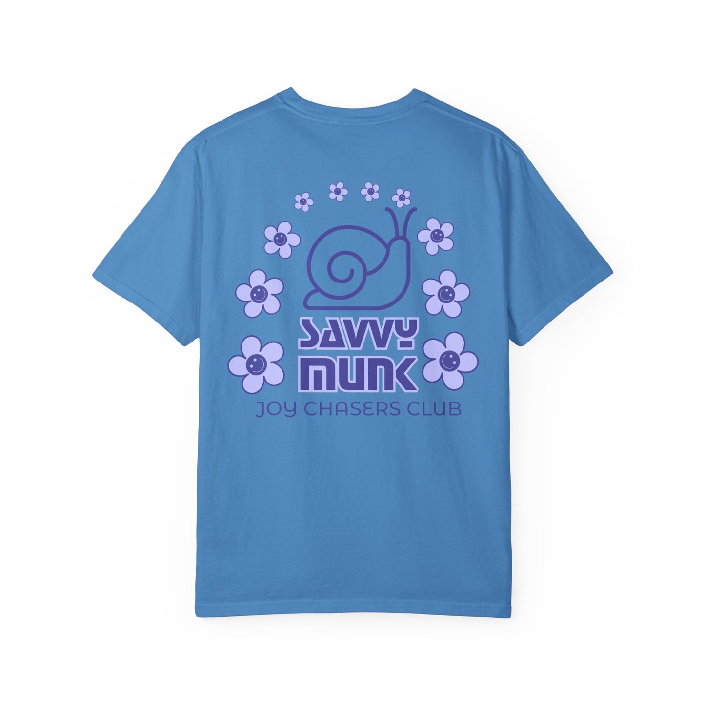 Savvy Munk - Otis under Flower Bow - Unisex T-Shirt