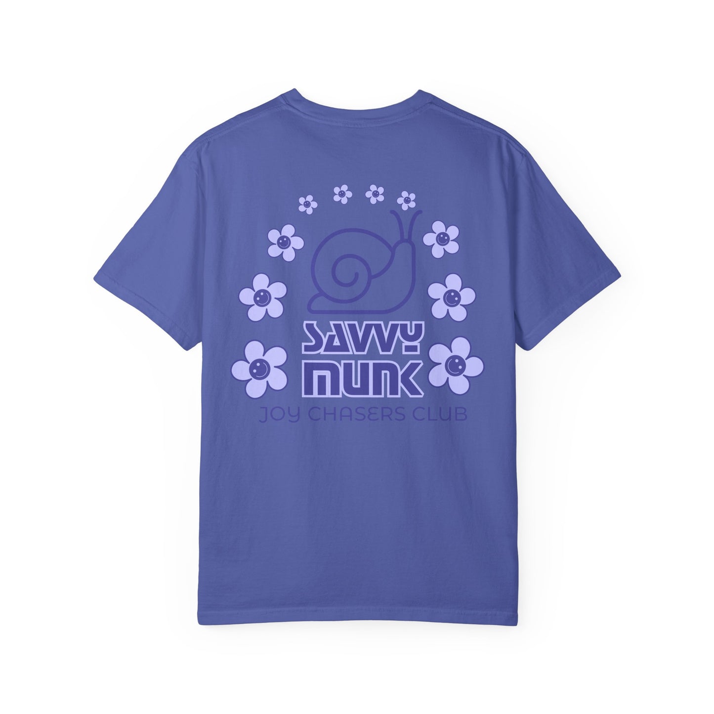 Savvy Munk - Otis under Flower Bow - Unisex T-Shirt
