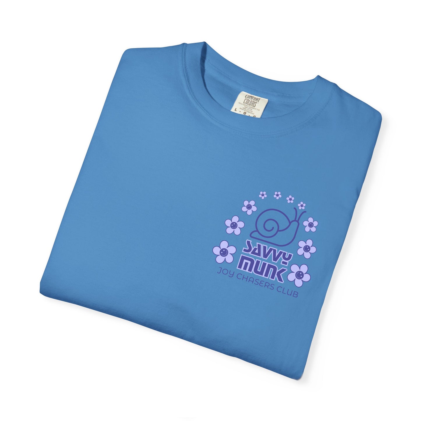 Savvy Munk - Otis under Flower Bow - Unisex T-Shirt