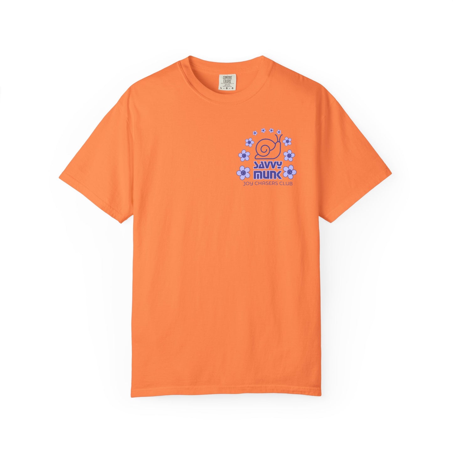 Savvy Munk - Otis under Flower Bow - Unisex T-Shirt