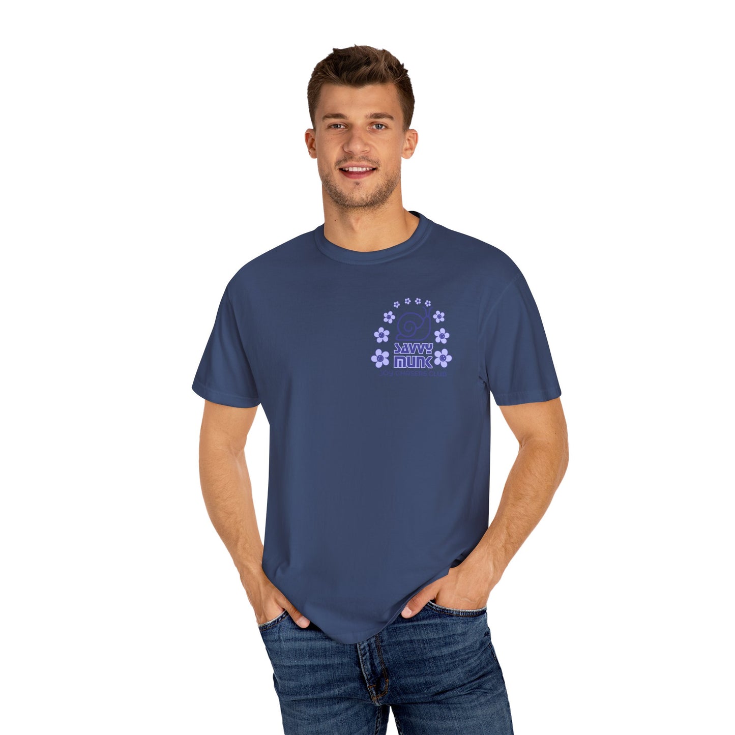 Savvy Munk - Otis under Flower Bow - Unisex T-Shirt