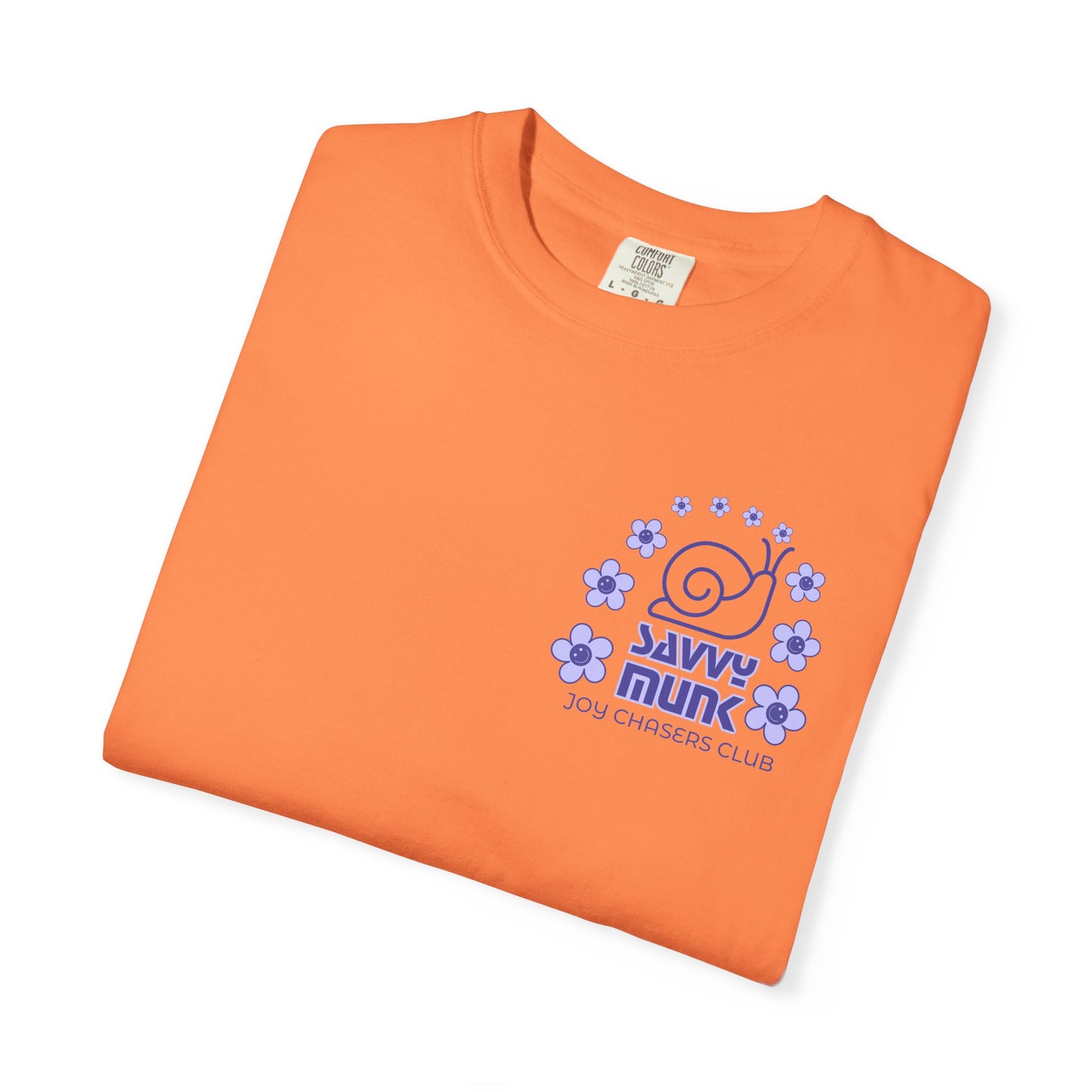 Savvy Munk - Otis under Flower Bow - Unisex T-Shirt