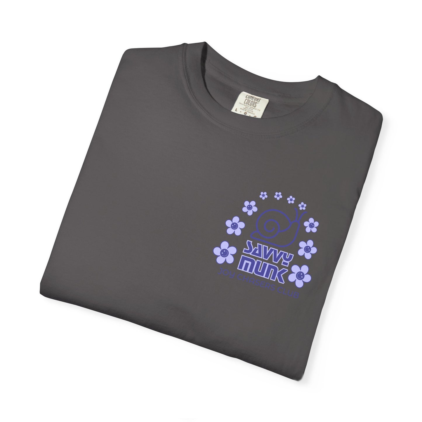 Savvy Munk - Otis under Flower Bow - Unisex T-Shirt