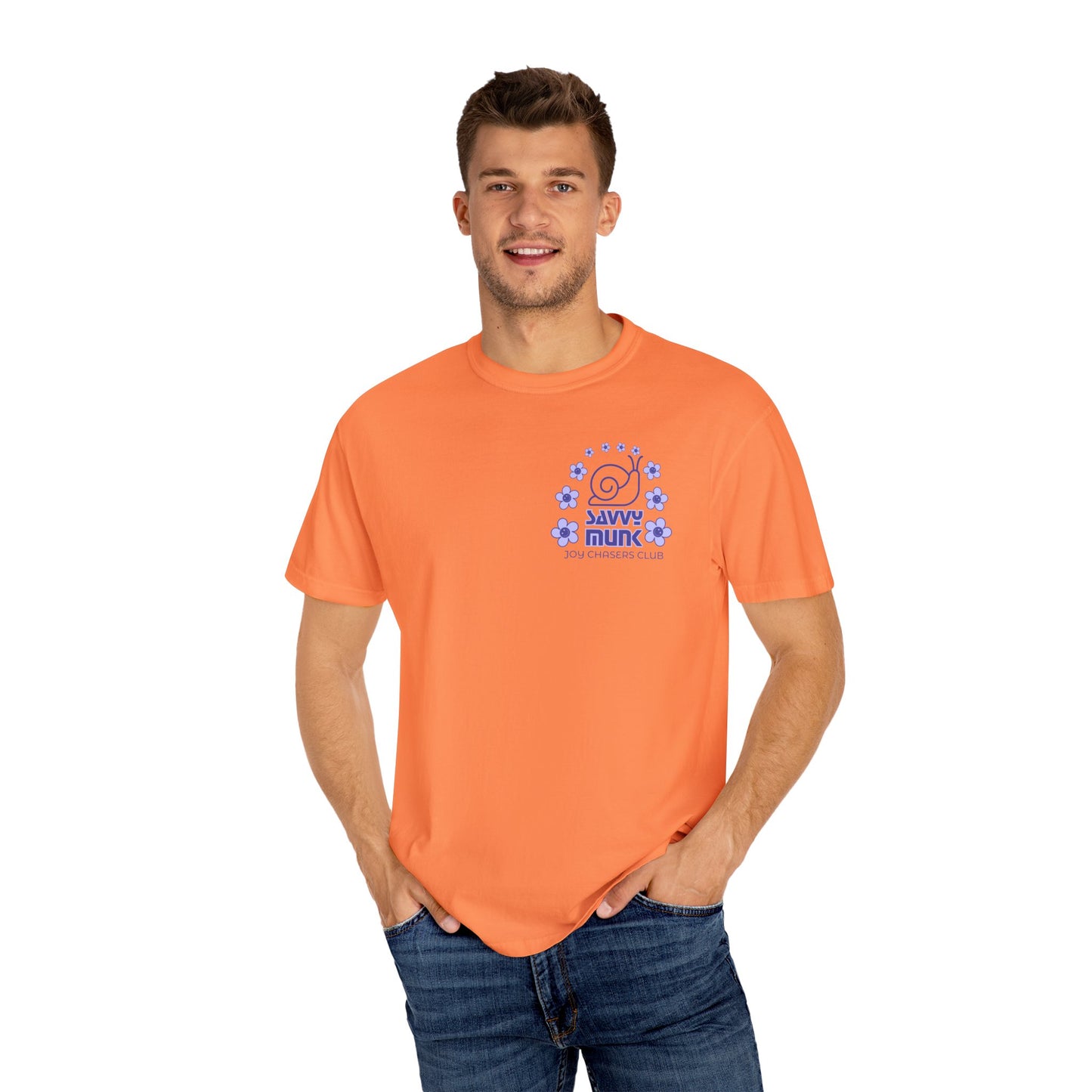Savvy Munk - Otis under Flower Bow - Unisex T-Shirt