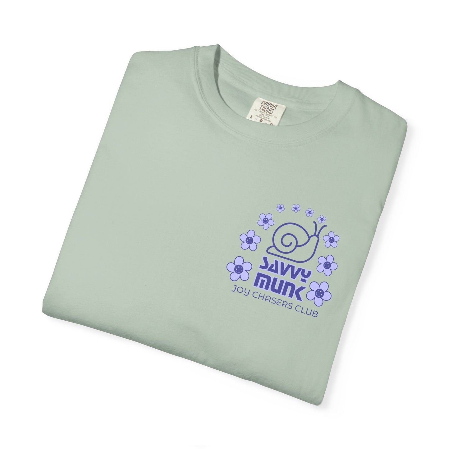 Savvy Munk - Otis under Flower Bow - Unisex T-Shirt