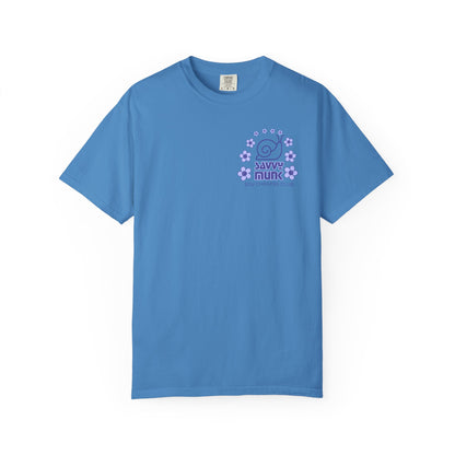 Savvy Munk - Otis under Flower Bow - Unisex T-Shirt